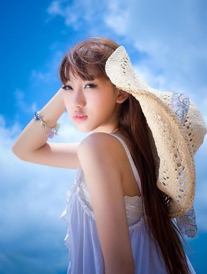 Loạt ảnh ngọt ngào về bạn gái tuổi teen của Trần Quán Hy - 14 Loạt ảnh ngọt ngào về bạn gái tuổi teen của Trần Quán Hy - 14