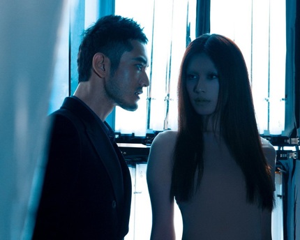 Choáng với bộ hình cùng người mẫu nude của Huỳnh Hiểu Minh - 4