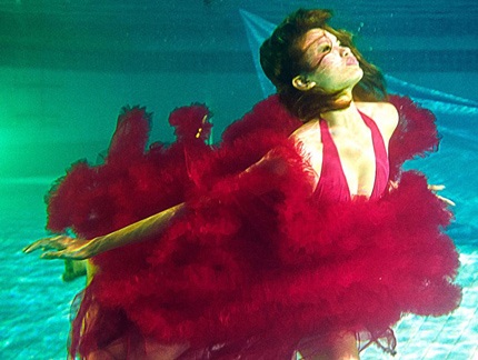 Ấn tượng với hình ảnh dưới nước của các thí sinh Vietnam’s Next Top Model - 8