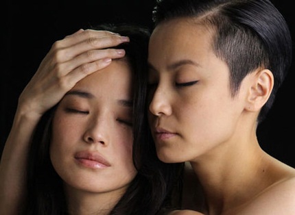 Thư Kỳ âu yếm đồng nghiệp cùng giới - 5 Thư Kỳ âu yếm đồng nghiệp cùng giới - 5
