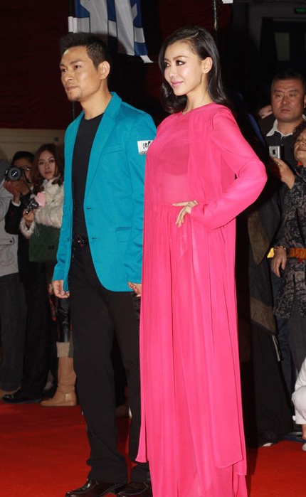 Người đẹp ngực bự Củng Tân Lượng bất ngờ “kín cổng cao tường” - 2