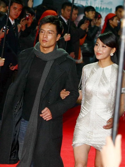 Người đẹp ngực bự Củng Tân Lượng bất ngờ “kín cổng cao tường” - 19