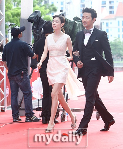 Nhóm Super Junior thống lĩnh lễ trao giải MAMA năm 2011 - 16