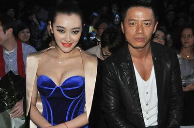 Mỹ nhân Hoa ngữ khoe ngực đầy với váy trễ nải - 5