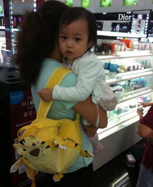 Ngắm công chúa nhỏ của Triệu Vy - 13