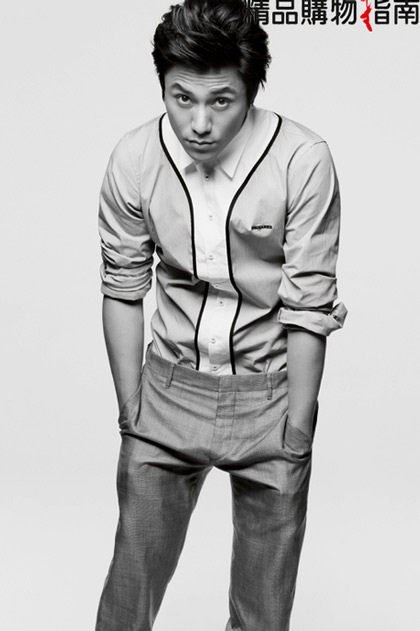 Ánh nhìn hút hồn của Trần Khôn - 12