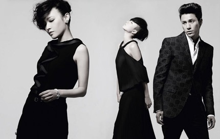 Ánh nhìn hút hồn của Trần Khôn - 2