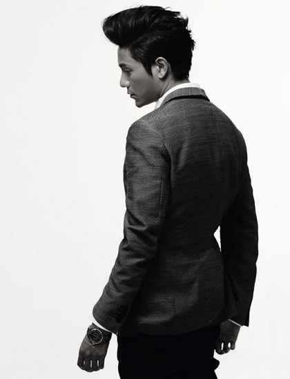 Ánh nhìn hút hồn của Trần Khôn - 9