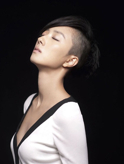 Ánh nhìn hút hồn của Trần Khôn - 5