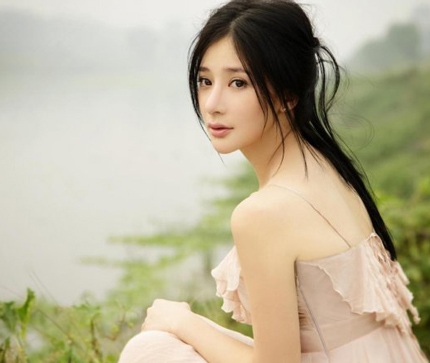 Mỹ nhân Hùng Nãi Cẩn khoe đường cong nóng bỏng - 15 Mỹ nhân Hùng Nãi Cẩn khoe đường cong nóng bỏng - 15