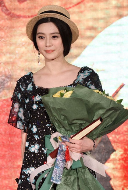 Những “bà hoàng phòng vé” của điện ảnh Hoa ngữ - 7