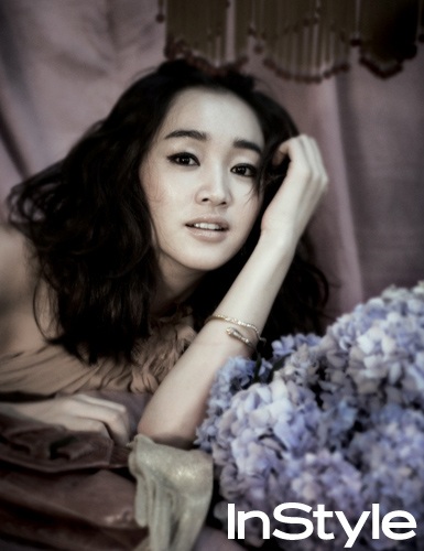 “Nữ hoàng phim bi” xứ Hàn hò hẹn với người hơn 17 tuổi - 1 “Nữ hoàng phim bi” xứ Hàn hò hẹn với người hơn 17 tuổi - 1