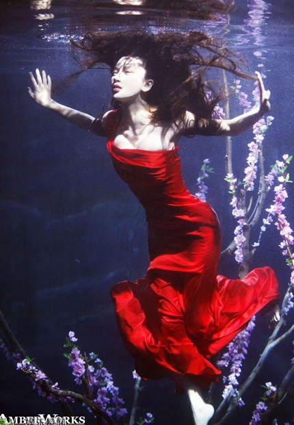 Ngắm Phan Sương Sương múa lượn dưới nước - 7 Ngắm Phan Sương Sương múa lượn dưới nước - 7