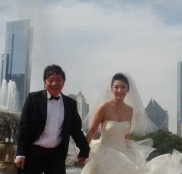 Huỳnh Dịch lại hò hẹn với đại gia  - 3