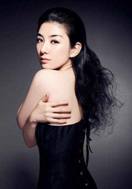 Huỳnh Dịch lại hò hẹn với đại gia  - 4