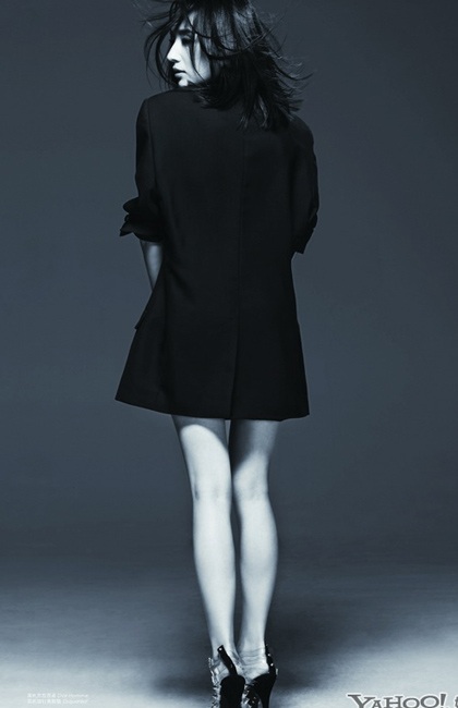 Phạm Văn Phương và Đổng Khiết khoe ảnh “nóng” với chồng - 13