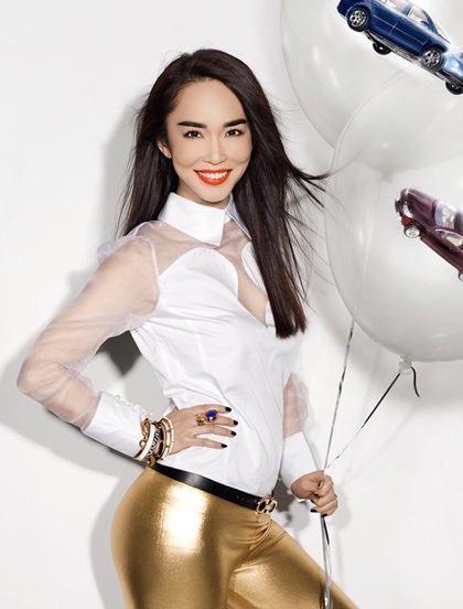 Phạm Văn Phương và Đổng Khiết khoe ảnh “nóng” với chồng - 7