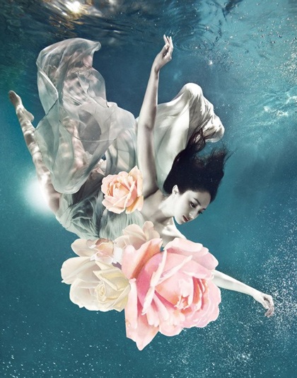 Phạm Văn Phương và Đổng Khiết khoe ảnh “nóng” với chồng - 19