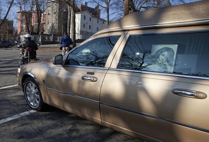 Tang lễ Whitney Houston ngập tràn tình yêu thương - 2