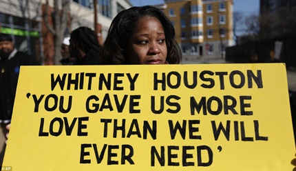 Tang lễ Whitney Houston ngập tràn tình yêu thương - 4