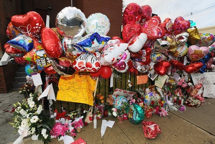 Cả thế giới chuẩn bị nói lời “vĩnh biệt” Whitney Houston - 14