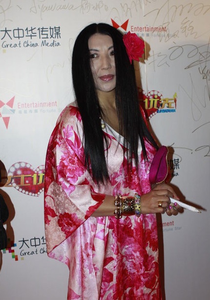 Người đẹp Trung Quốc đọ độ sexy trong thời tiết lạnh buốt - 15