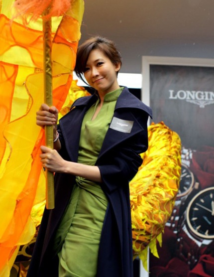 Những mỹ nhân mặt bỗng sưng vù vì phẫu thuật thẩm mỹ - 3