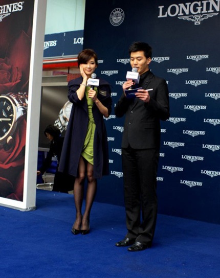 Những mỹ nhân mặt bỗng sưng vù vì phẫu thuật thẩm mỹ - 4