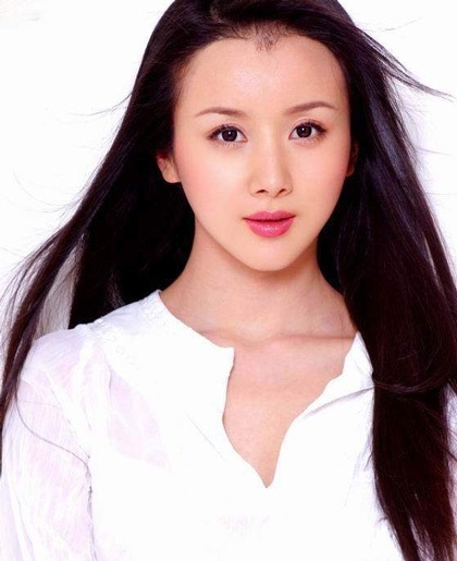 Nữ diễn viên Trung Quốc Tôn Phi Phi nổi tiếng với gương mặt trong sáng, đáng yêu.