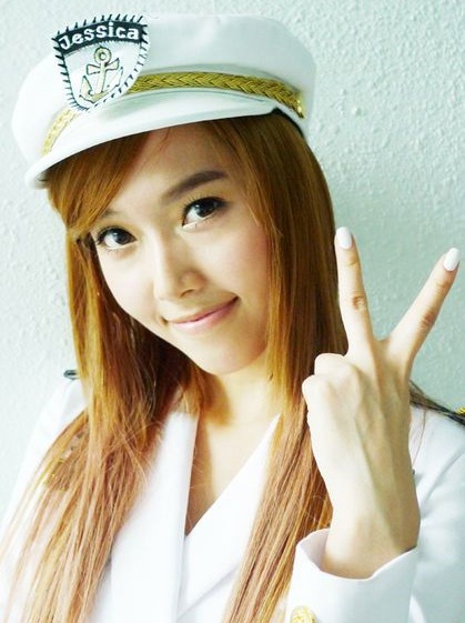 Jessica của nhóm SNSD bị soi vì bất ngờ “nảy nở” - 1 Jessica của nhóm SNSD bị soi vì bất ngờ “nảy nở” - 1