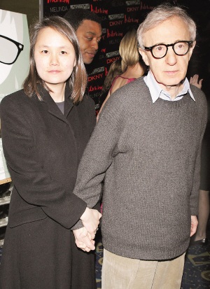 Những gia đình “đặc biệt” của sao - 8