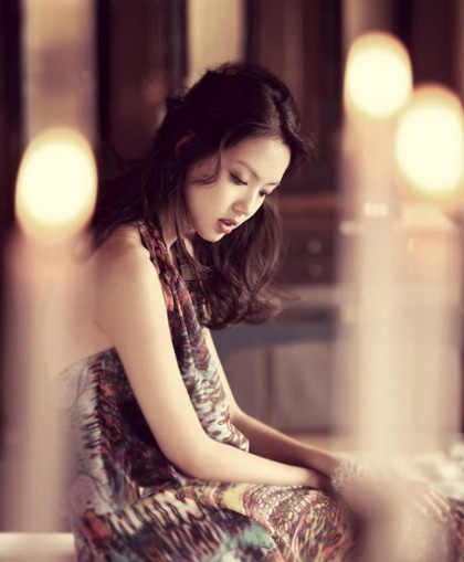 Cựu hoa hậu thế giới khoe dáng đẹp khi trầm mình dưới nước  - 7