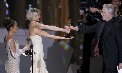 Meryl Streep nhận giải Nữ diễn viên chính xuất sắc nhất - 7