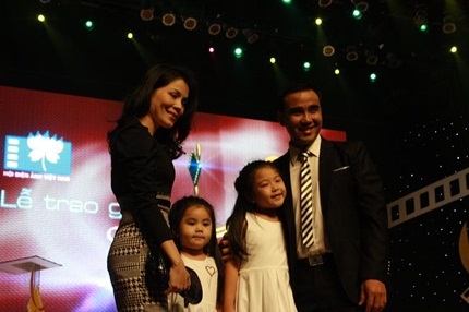 Mùi cỏ cháy giành giải Cánh diều vàng