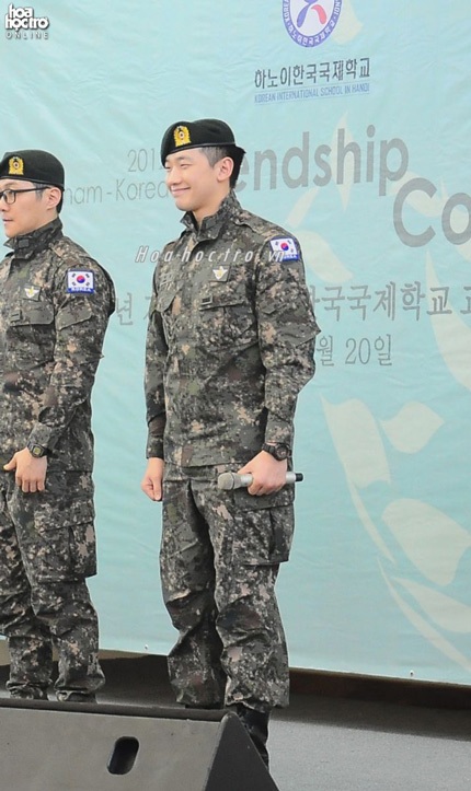 Hình ảnh nóng hổi về Bi (Rain) tại Hà Nội ngày 20/3