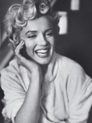 Những bức hình đen trắng độc của “biểu tượng sex” Marilyn Monroe - 20 Những bức hình đen trắng độc của “biểu tượng sex” Marilyn Monroe