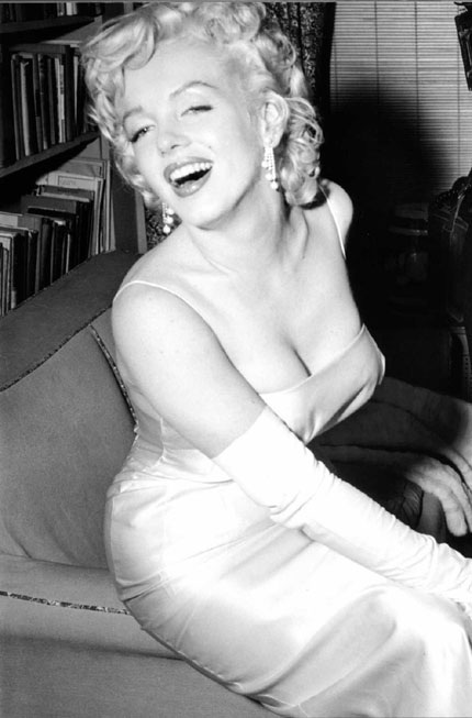 Những Bức Hình đen Trắng độc Của “biểu Tượng Sex” Marilyn Monroe Báo Dân Trí 9057