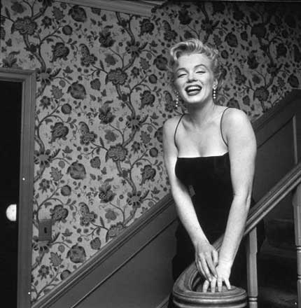 Những bức hình đen trắng độc của “biểu tượng sex” Marilyn Monroe - 8 Những bức hình đen trắng độc của “biểu tượng sex” Marilyn Monroe