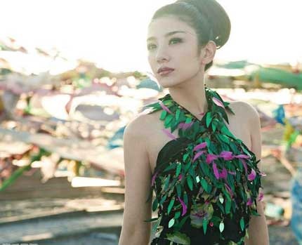 Lý Băng Băng và Huỳnh Dịch: Những bông hoa đẹp nở muộn của Hoa ngữ - 16 Lý Băng Băng và Huỳnh Dịch: Những bông hoa đẹp nở muộn của Hoa ngữ