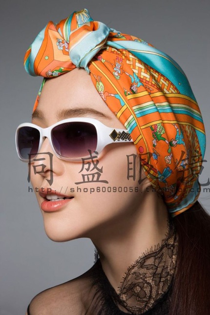 Khám phá thời trang kính mắt của Lee Hyori và Phạm Băng Băng 