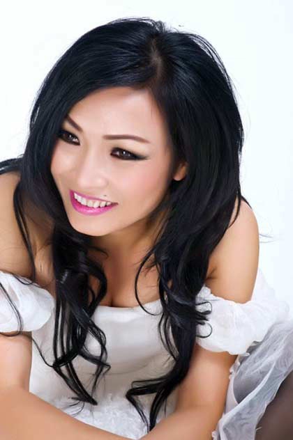 Những em bé “bí mật” của showbiz Việt - 1 Những em bé “bí mật” của showbiz Việt