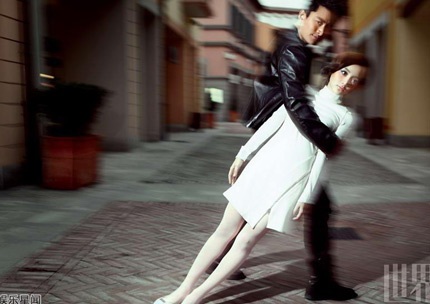 “Búp bê” Lý Tiểu Lộ hạnh phúc bên chồng sắp cưới - 4 “Búp bê” Lý Tiểu Lộ hạnh phúc bên chồng sắp cưới