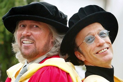 Giọng ca nổi tiếng của Bee Gees qua đời ở tuổi 62 - 3 Giọng ca nổi tiếng của Bee Gees qua đời ở tuổi 62