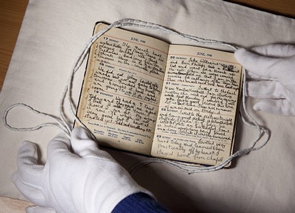 Elizabeth và Richard hợp tác trong bộ phim