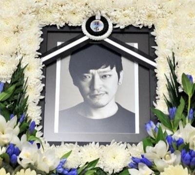 Nam diễn viên của “Nữ hoàng Seon Deok” tử nạn - 1 Nam diễn viên 30 tuổi Lee Seung Kyu tử nạn vì tai nạn giao thông.