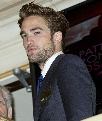 Khác hẳn với vẻ tươi tắn trong buổi ra mắt bộ phim mới, tối 14/8.