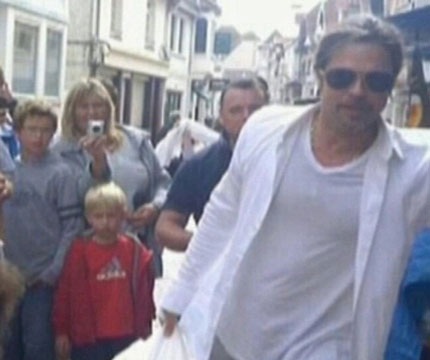 Chỉ còn một thời gian ngắn nữa, Brad và Angelina sẽ chính thức trở thành vợ chồng.