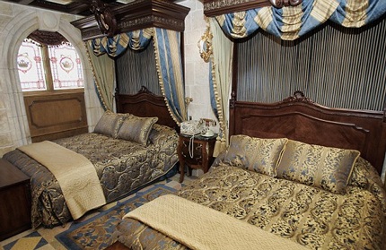 Cung điện được xây dựng theo phong cách kiến trúc thế kỷ 17.