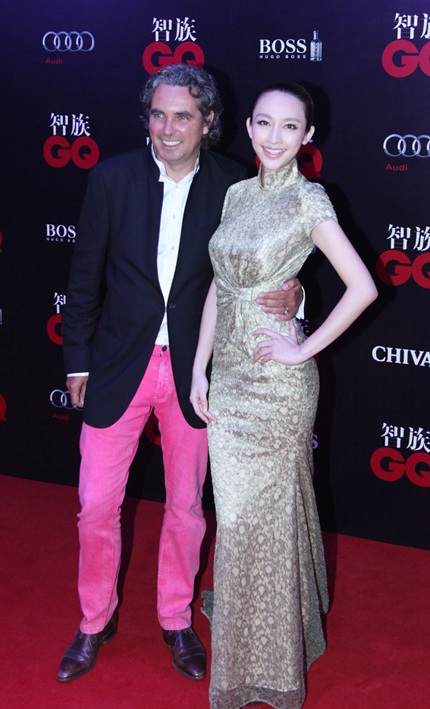 ...nhưng phần thân sau thực sự khiêu khích.