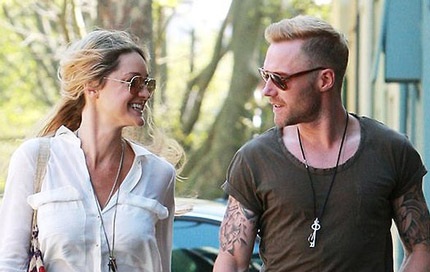 "Bồ" cũ tố Ronan Keating nói dối - 4 Ronan Keating và người yêu hiện tại - nhà sản xuất truyền hình Úc Storm Uechtritz.